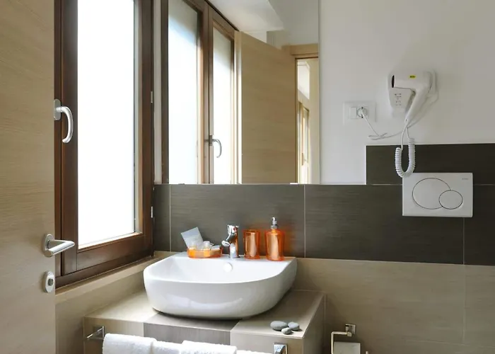 Honey 4* Roma